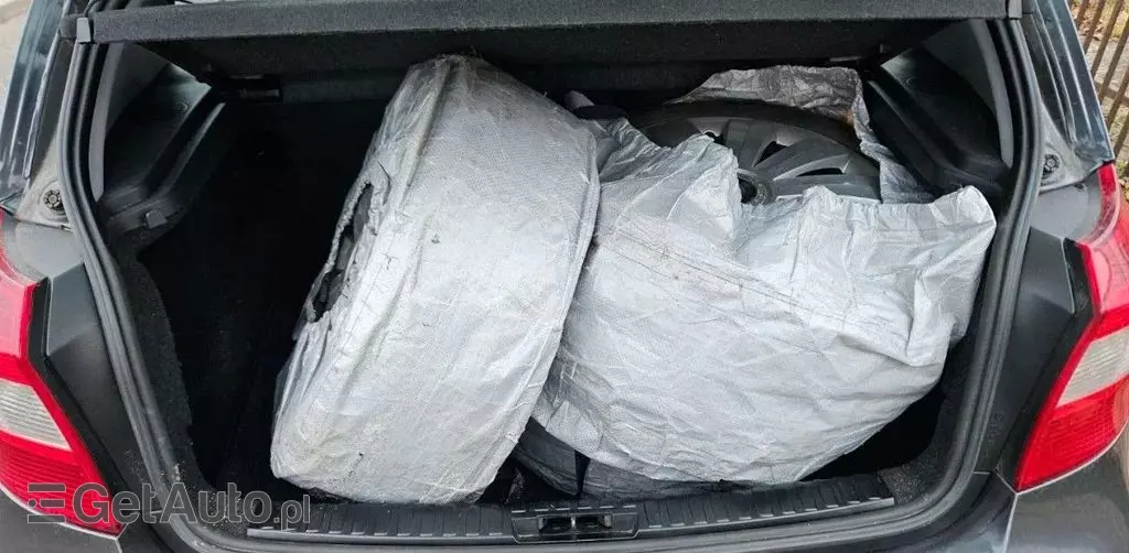 BMW Seria 1 116i (115 KM)