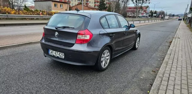BMW Seria 1 116i (115 KM)