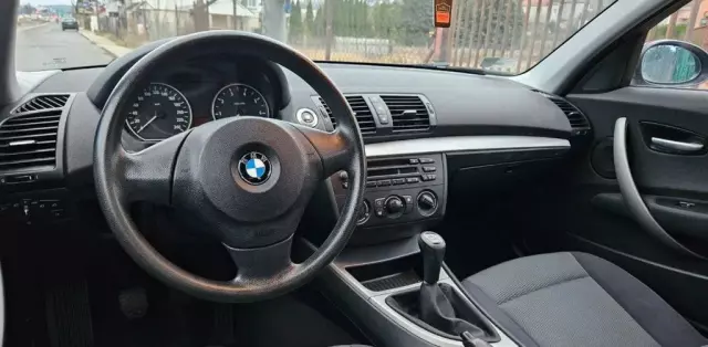 BMW Seria 1 116i (115 KM)
