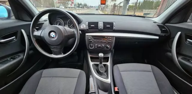BMW Seria 1 116i (115 KM)