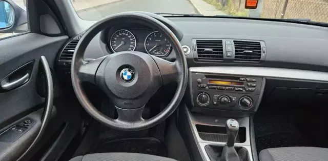 BMW Seria 1 116i (115 KM)