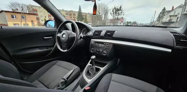BMW Seria 1 116i (115 KM)