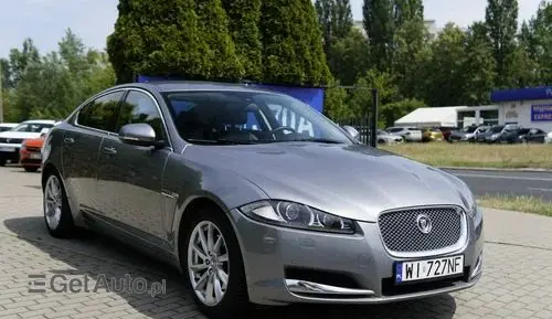 JAGUAR XF 