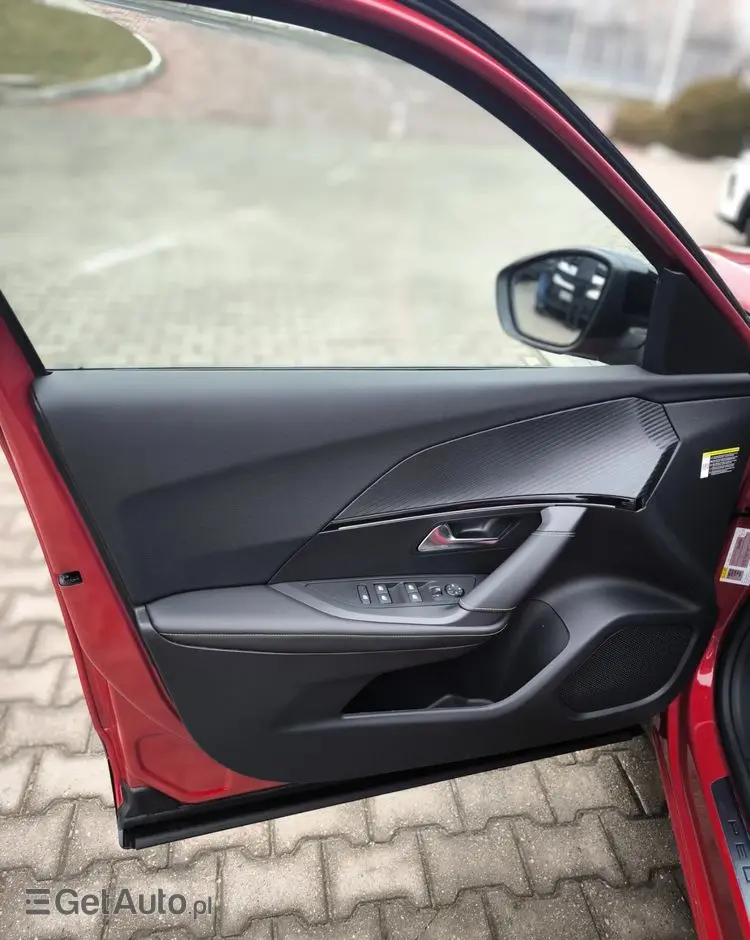 PEUGEOT 2008 PureTech mHEV GT e-DCS6