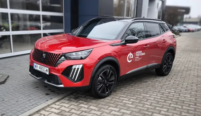 PEUGEOT 2008 PureTech mHEV GT e-DCS6