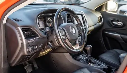 JEEP Cherokee 