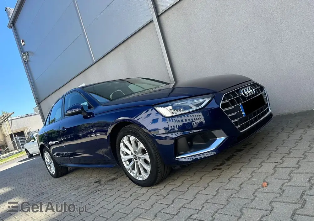 AUDI A4 Limousine 35 TDI mHEV Advanced S tronic