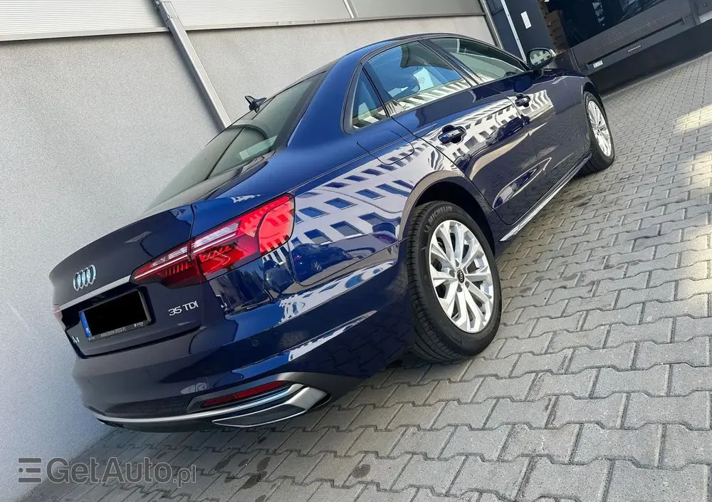 AUDI A4 Limousine 35 TDI mHEV Advanced S tronic