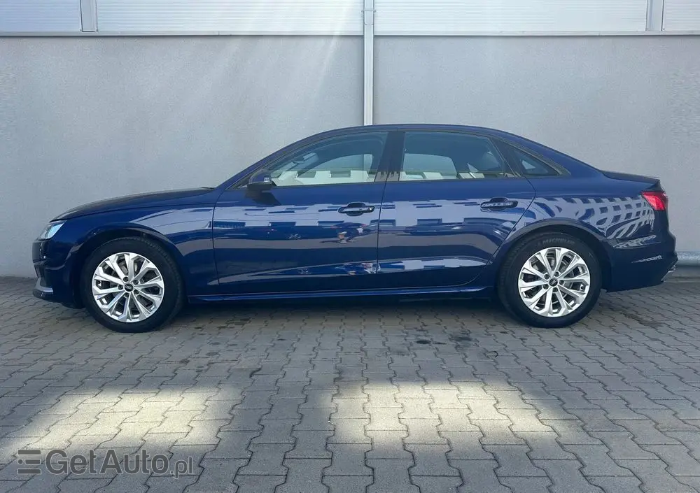 AUDI A4 Limousine 35 TDI mHEV Advanced S tronic