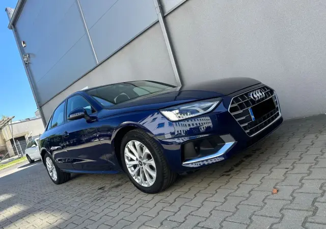 AUDI A4 Limousine 35 TDI mHEV Advanced S tronic