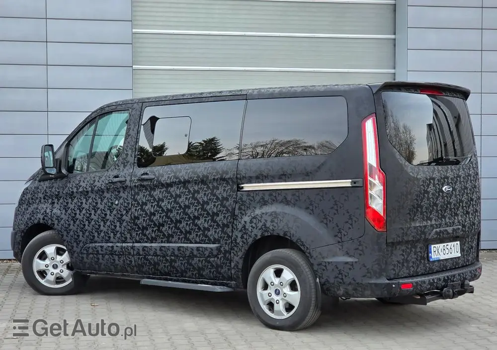 FORD Tourneo Custom 2.0 EcoBlue L1 Titanium SelectShift
