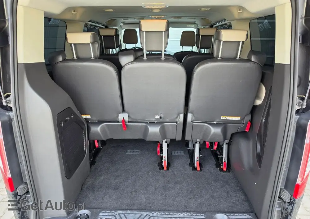FORD Tourneo Custom 2.0 EcoBlue L1 Titanium SelectShift