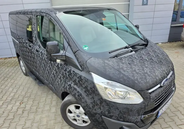FORD Tourneo Custom 2.0 EcoBlue L1 Titanium SelectShift