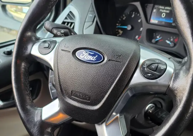 FORD Tourneo Custom 2.0 EcoBlue L1 Titanium SelectShift