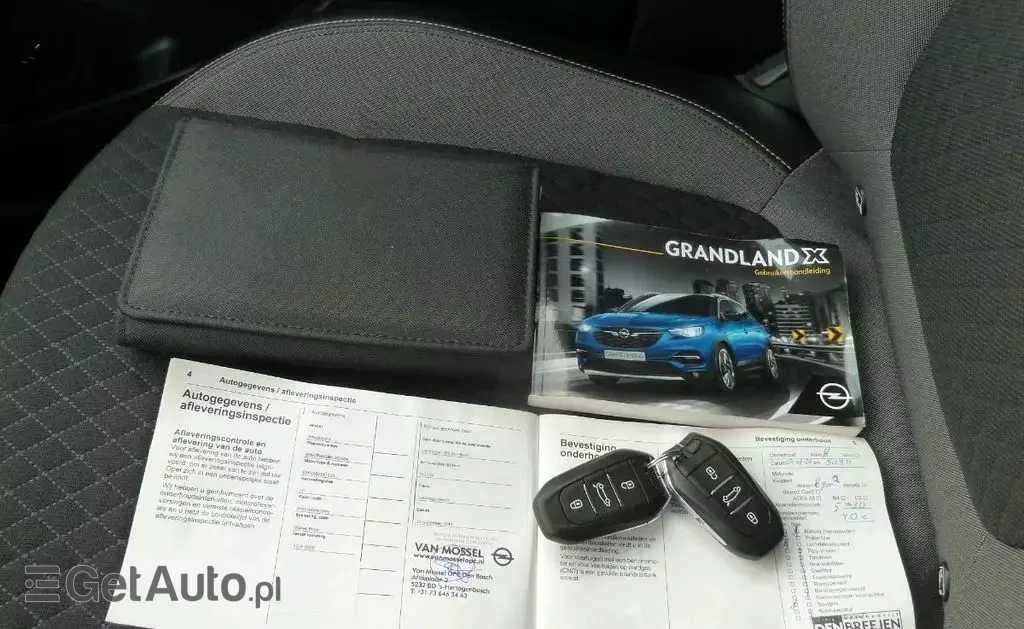 OPEL Grandland 