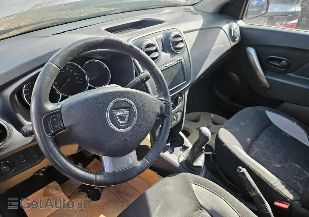 DACIA Sandero Stepway 1.5 dCi Laureate