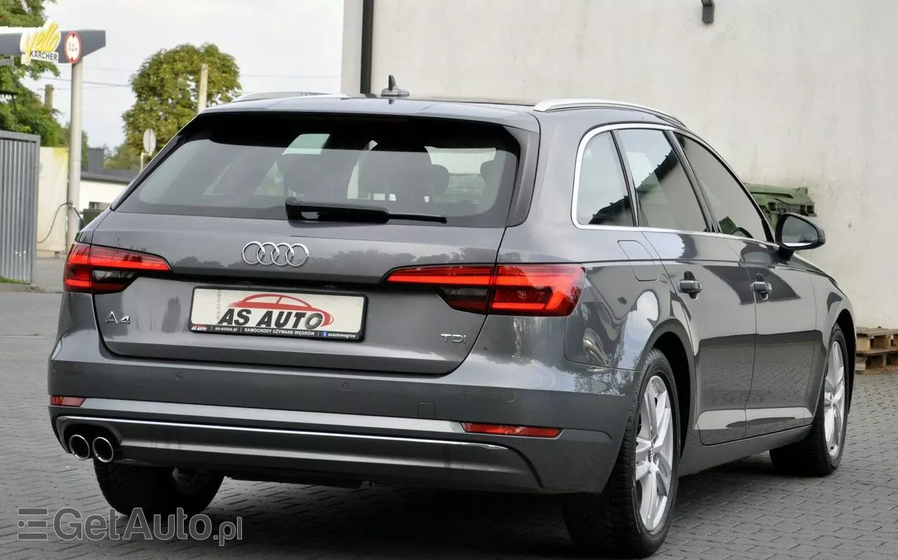 AUDI A4 
