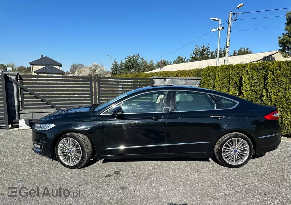 FORD Mondeo Vignale 2.0 TDCi 4WD PowerShift