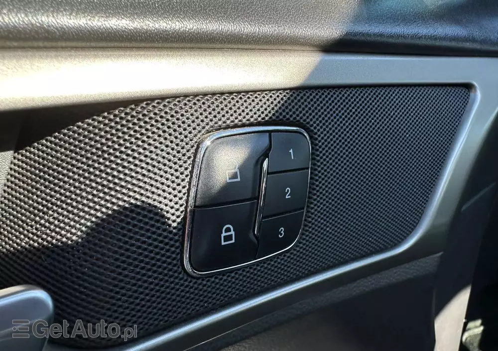 FORD Mondeo Vignale 2.0 TDCi 4WD PowerShift