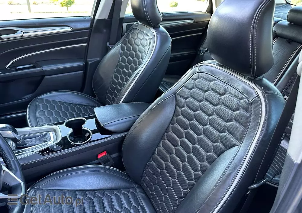 FORD Mondeo Vignale 2.0 TDCi 4WD PowerShift