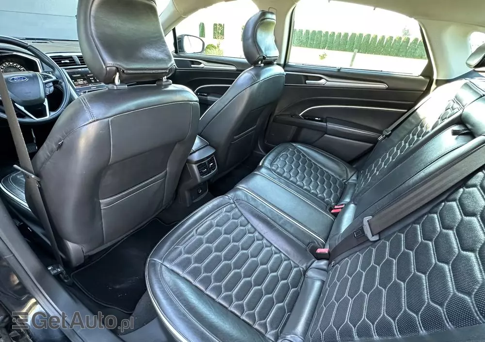 FORD Mondeo Vignale 2.0 TDCi 4WD PowerShift