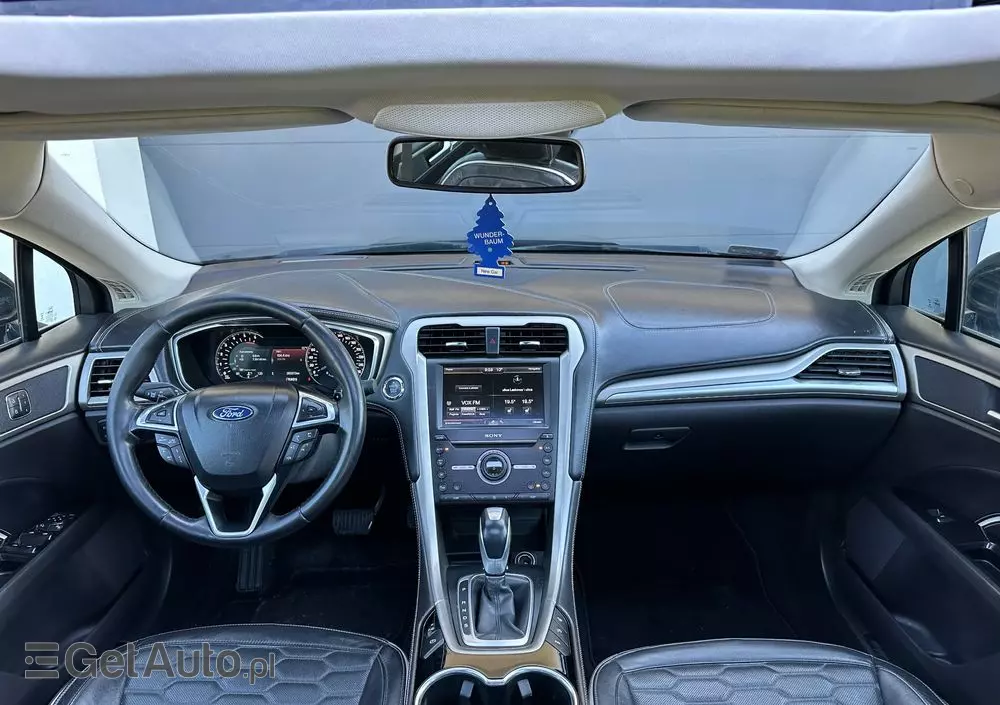 FORD Mondeo Vignale 2.0 TDCi 4WD PowerShift