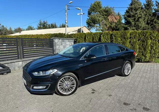 FORD Mondeo Vignale 2.0 TDCi 4WD PowerShift