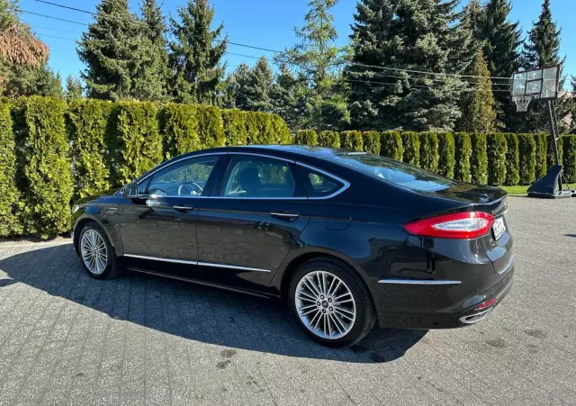 FORD Mondeo Vignale 2.0 TDCi 4WD PowerShift