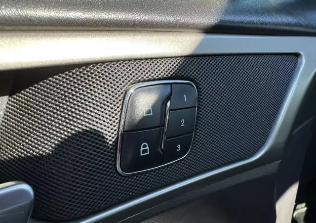 FORD Mondeo Vignale 2.0 TDCi 4WD PowerShift