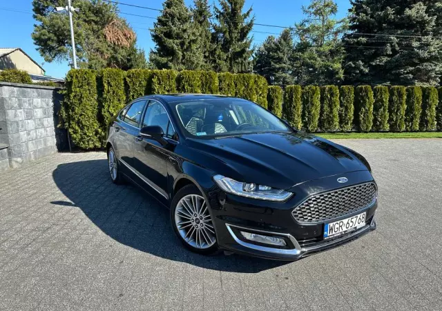 FORD Mondeo Vignale 2.0 TDCi 4WD PowerShift