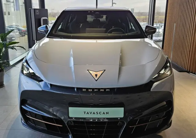 CUPRA Tavascan 