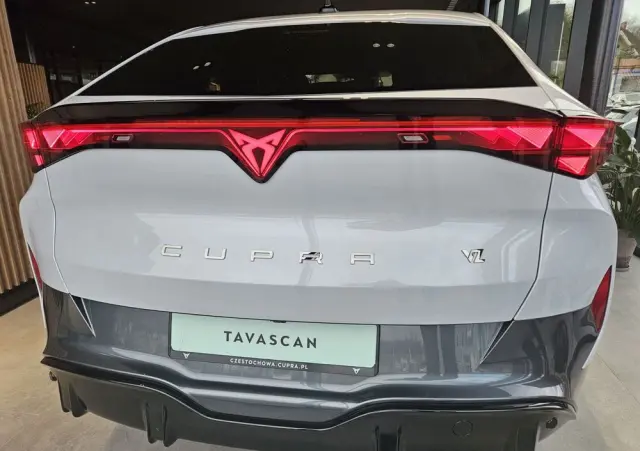 CUPRA Tavascan 
