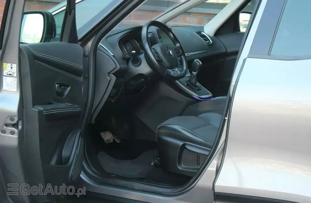 RENAULT Grand Scenic 