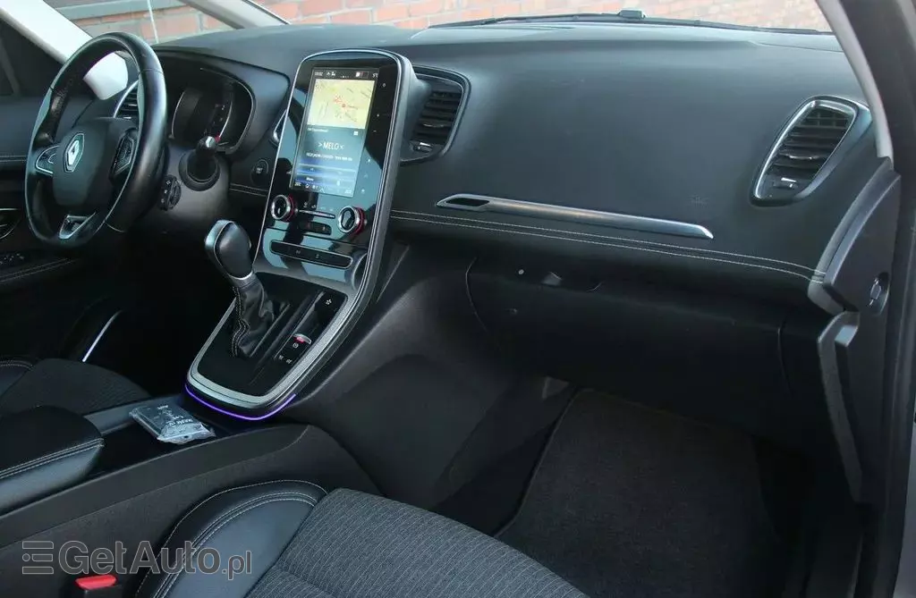 RENAULT Grand Scenic 