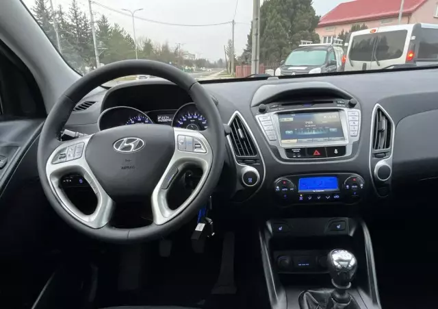 HYUNDAI Ix35 