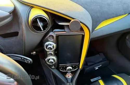 MCLAREN 720S 