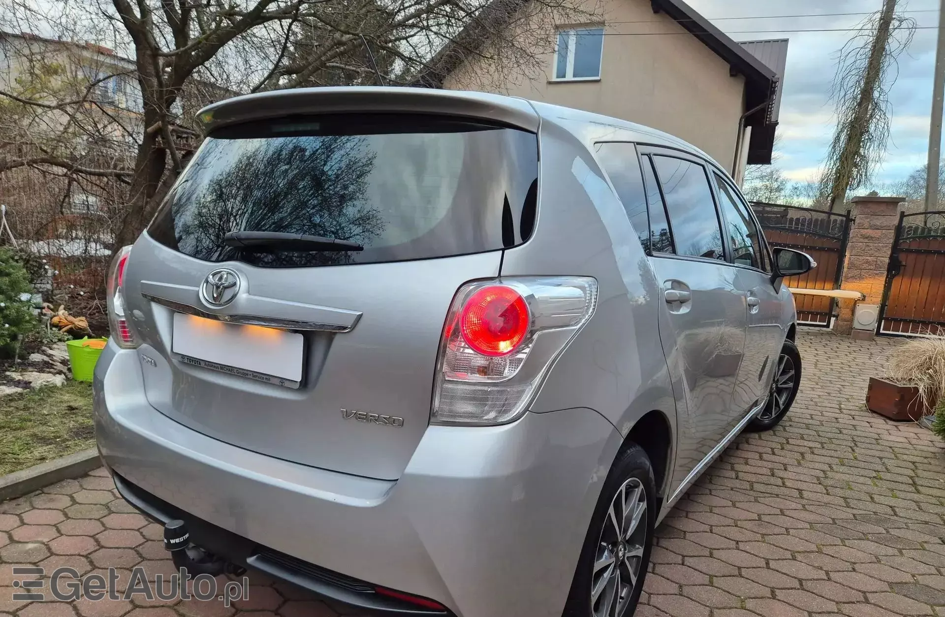 TOYOTA Verso 
