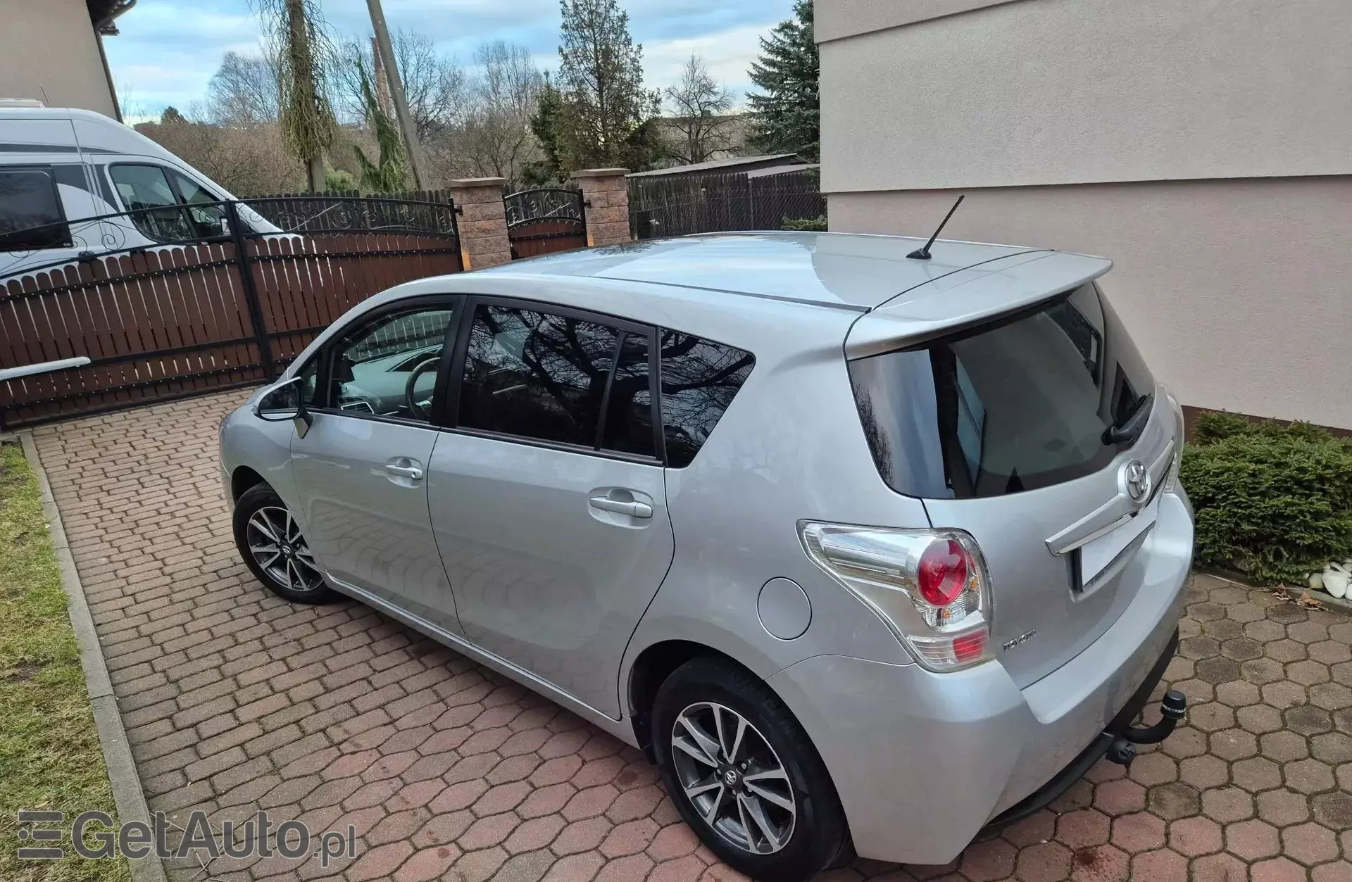 TOYOTA Verso 
