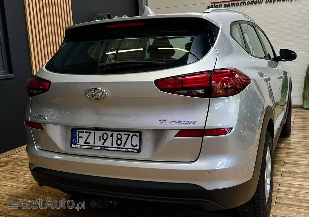 HYUNDAI Tucson 