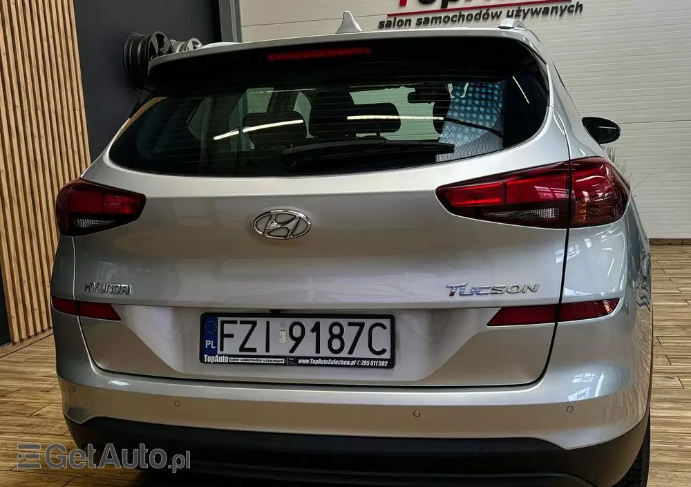 HYUNDAI Tucson 