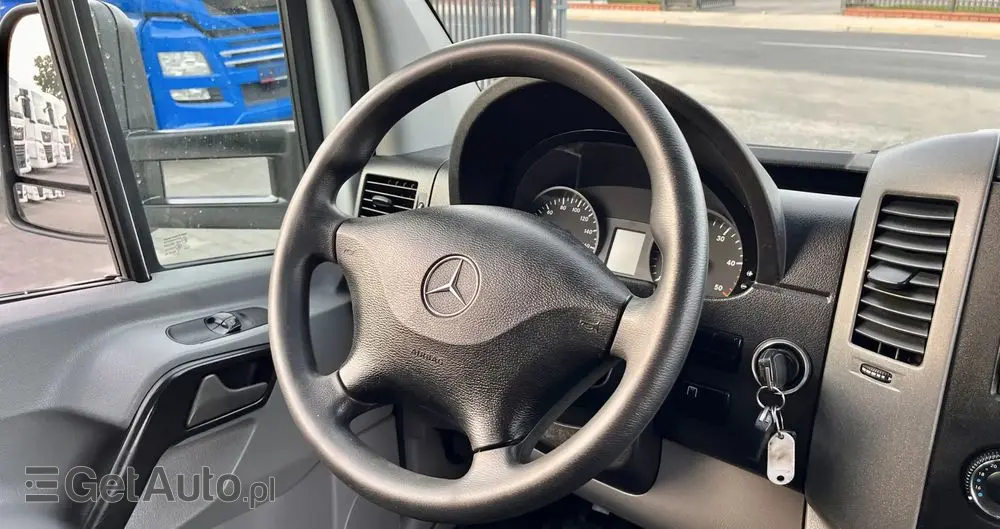 MERCEDES-BENZ SPRINTER 514 CHŁODNIA / WINDA 1000KG /  SALON POLSKA / BEZWYPADKOWY / FAKTURA VAT 23% 