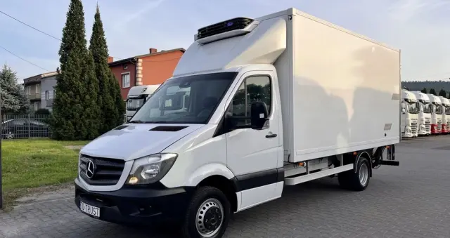 MERCEDES-BENZ SPRINTER 514 CHŁODNIA / WINDA 1000KG /  SALON POLSKA / BEZWYPADKOWY / FAKTURA VAT 23% 