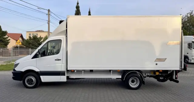 MERCEDES-BENZ SPRINTER 514 CHŁODNIA / WINDA 1000KG /  SALON POLSKA / BEZWYPADKOWY / FAKTURA VAT 23% 