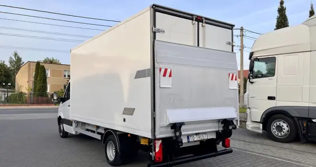 MERCEDES-BENZ SPRINTER 514 CHŁODNIA / WINDA 1000KG /  SALON POLSKA / BEZWYPADKOWY / FAKTURA VAT 23% 