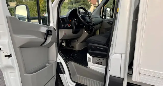 MERCEDES-BENZ SPRINTER 514 CHŁODNIA / WINDA 1000KG /  SALON POLSKA / BEZWYPADKOWY / FAKTURA VAT 23% 