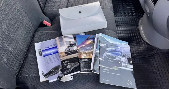 MERCEDES-BENZ SPRINTER 514 CHŁODNIA / WINDA 1000KG /  SALON POLSKA / BEZWYPADKOWY / FAKTURA VAT 23% 