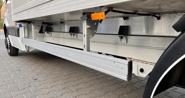 MERCEDES-BENZ SPRINTER 514 CHŁODNIA / WINDA 1000KG /  SALON POLSKA / BEZWYPADKOWY / FAKTURA VAT 23% 