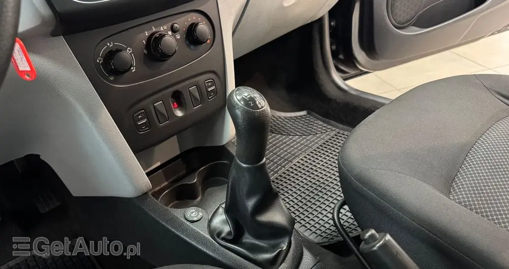 DACIA Sandero 1.2 16V Ambiance