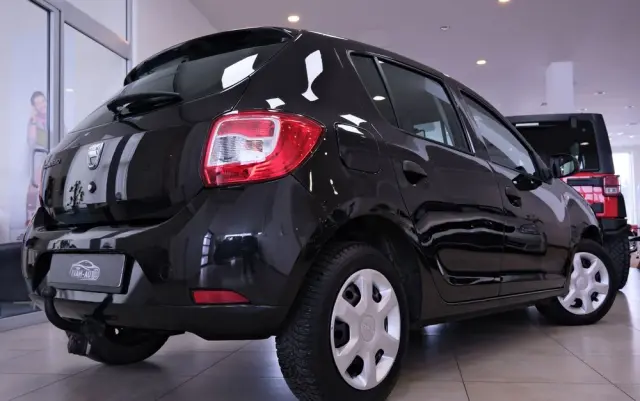 DACIA Sandero 1.2 16V Ambiance