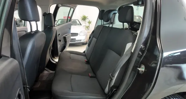 DACIA Sandero 1.2 16V Ambiance